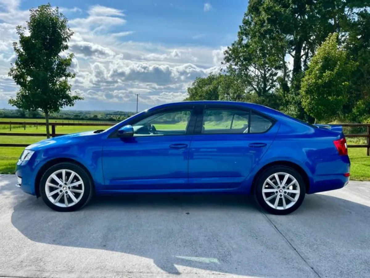 Skoda Octavia Ambition 1.6tdi 110 *TRADE IN PRICE - Image 4