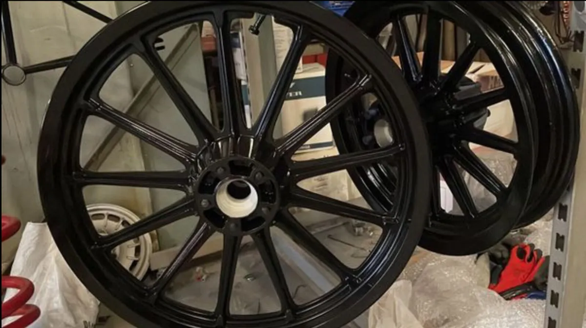 Harley Davidson parts - Image 3