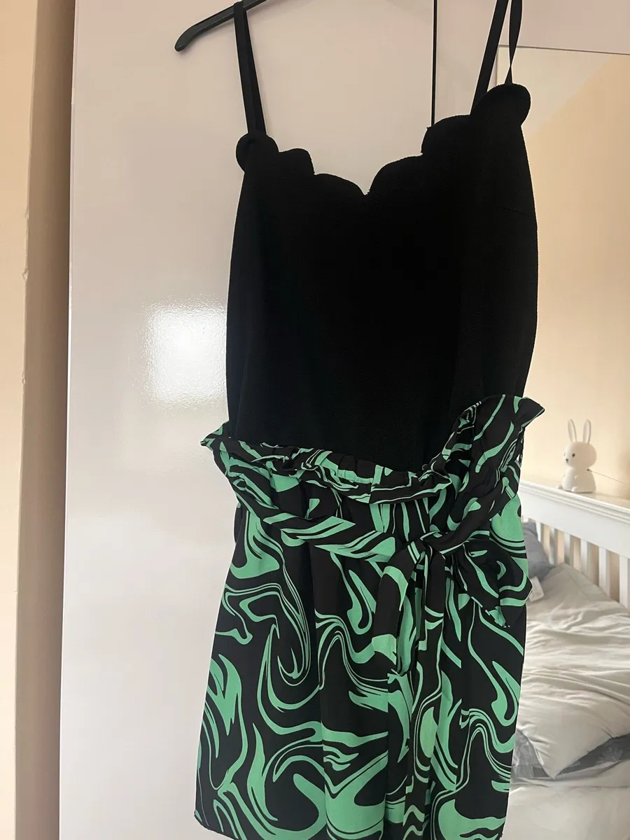 Woman’s rompers/playsuits - Image 3