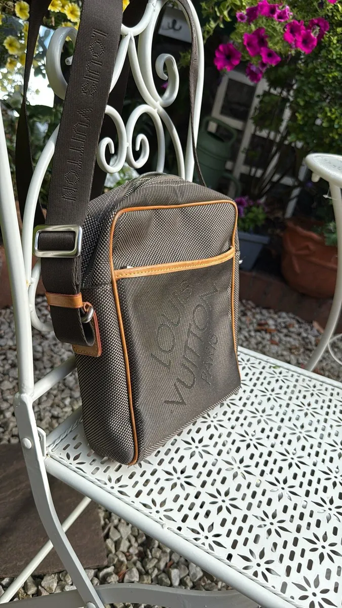 Louis Vuitton Damier messanger bag - Image 2