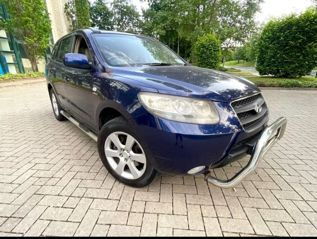 Hyundai santa fe - Image 1