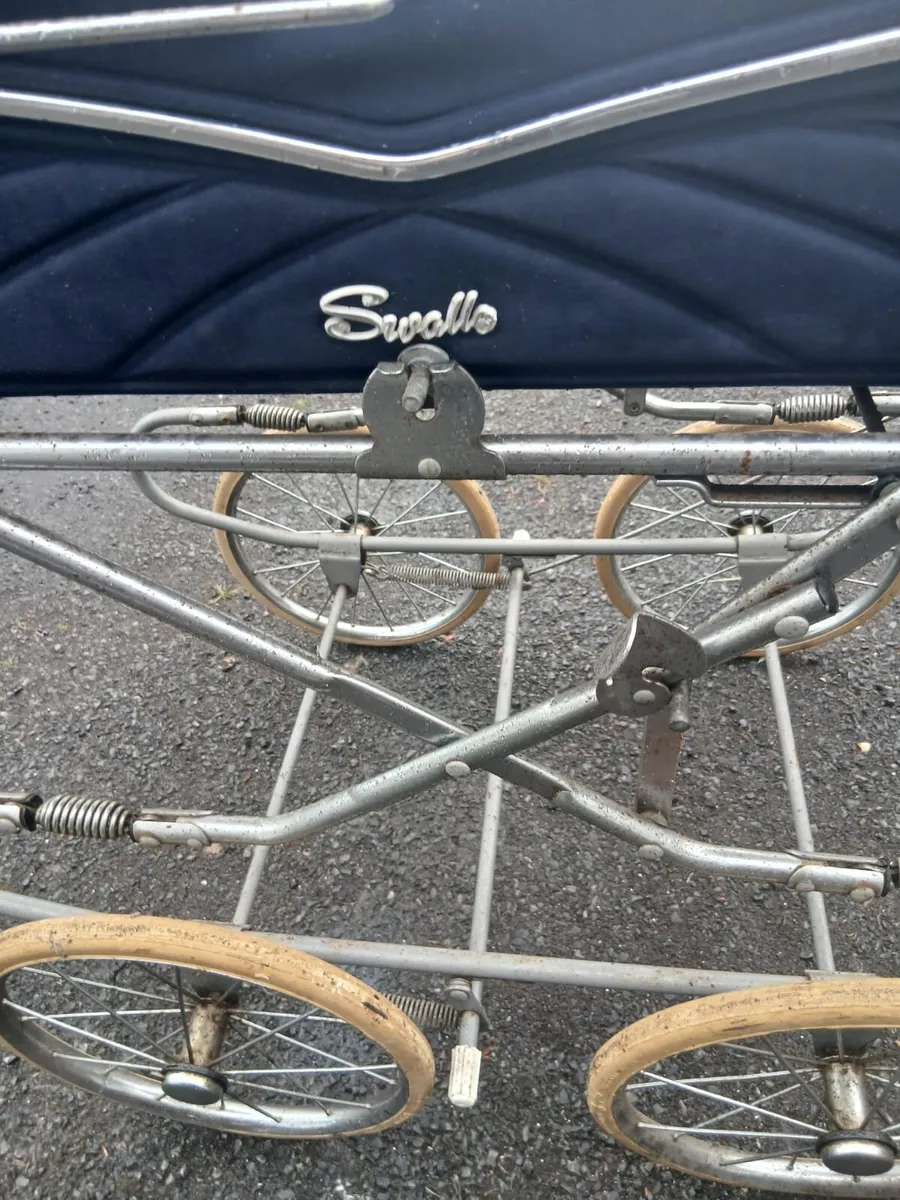 Pram - Image 3