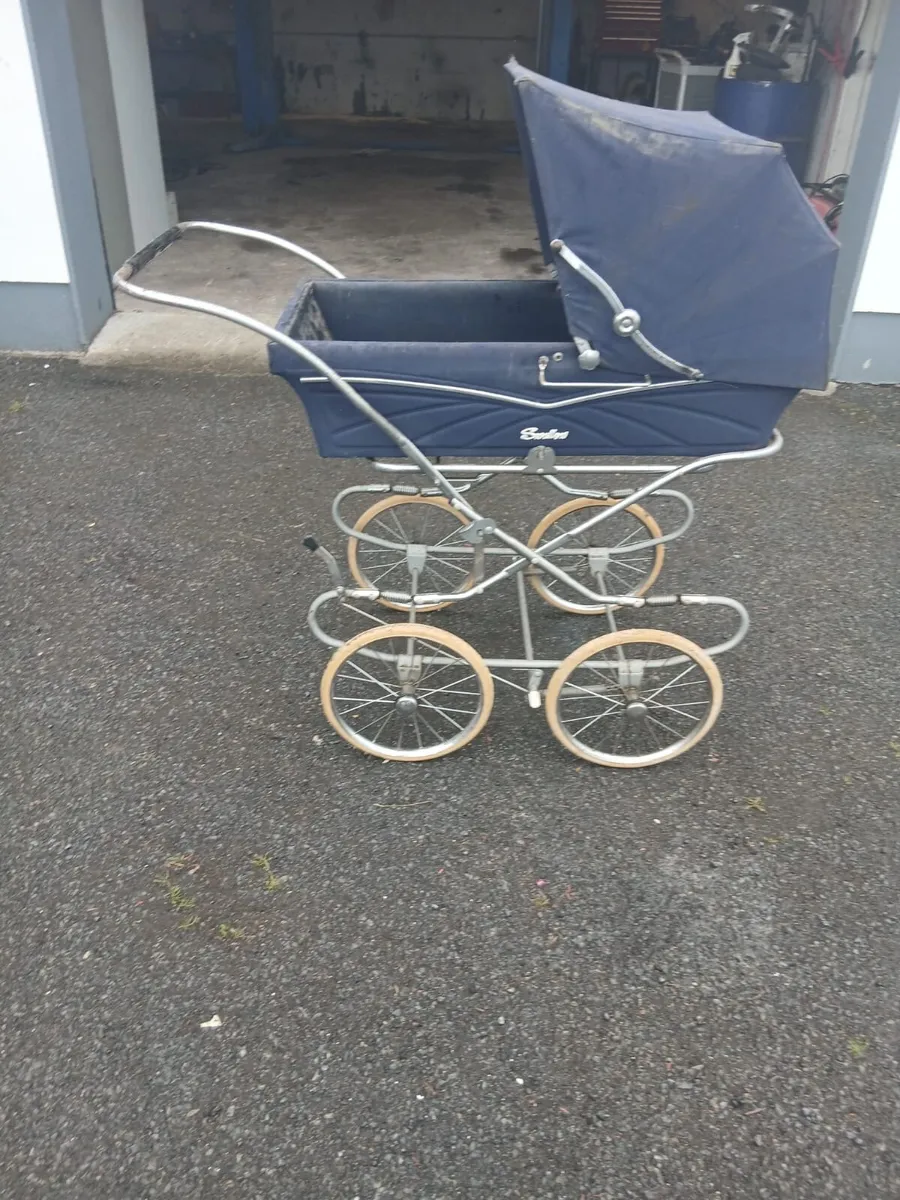 Pram - Image 4