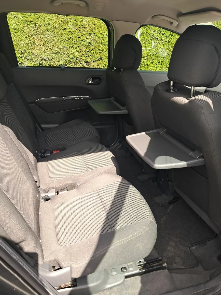 Peugeot 5008 @7 Seater - Image 4