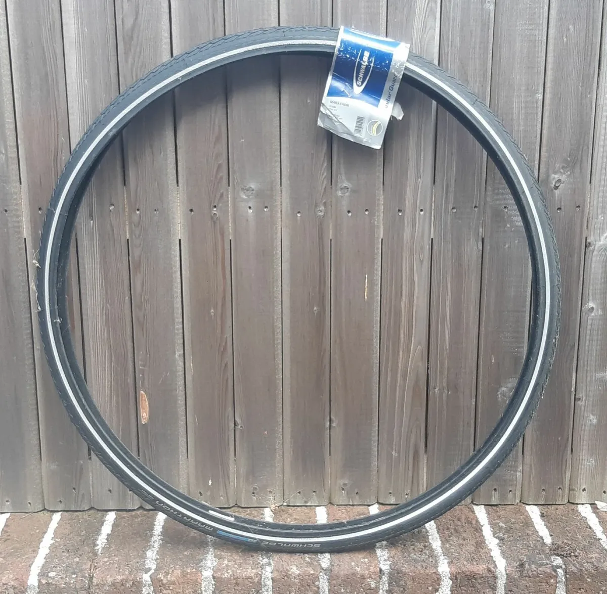 Bike tyre - 27 inch - Image 1
