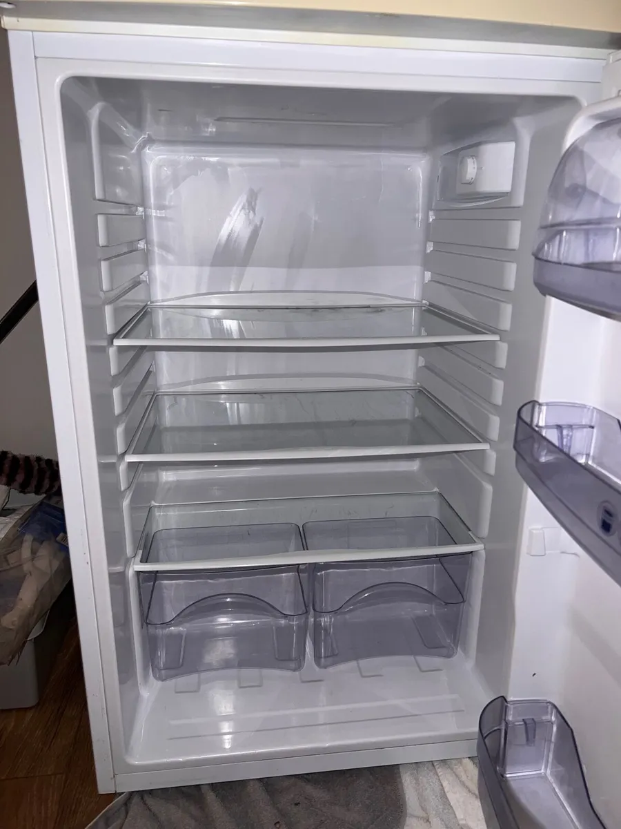 Under counter fridge - Image 2