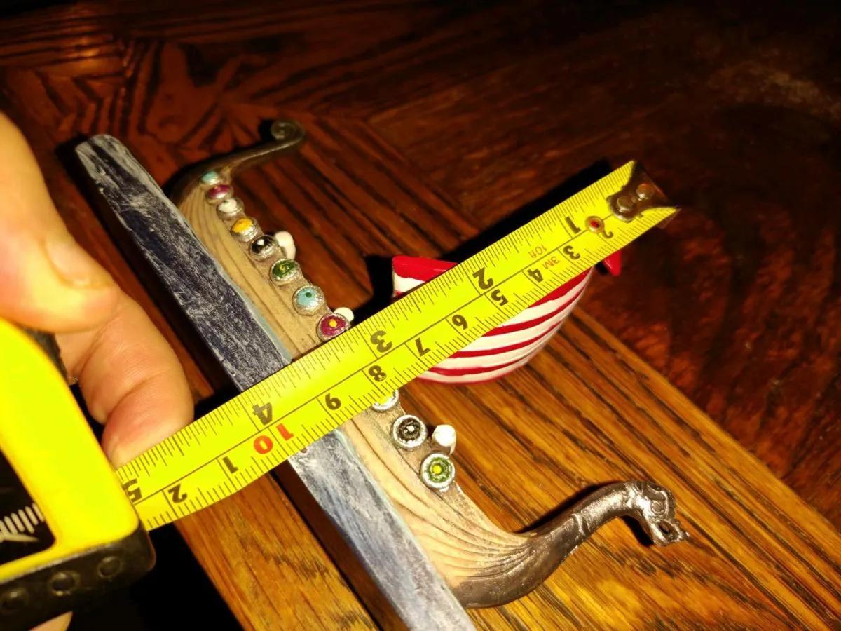 RARE VIKING BOAT, Hand Carved & Painted Ornament ! - Image 3