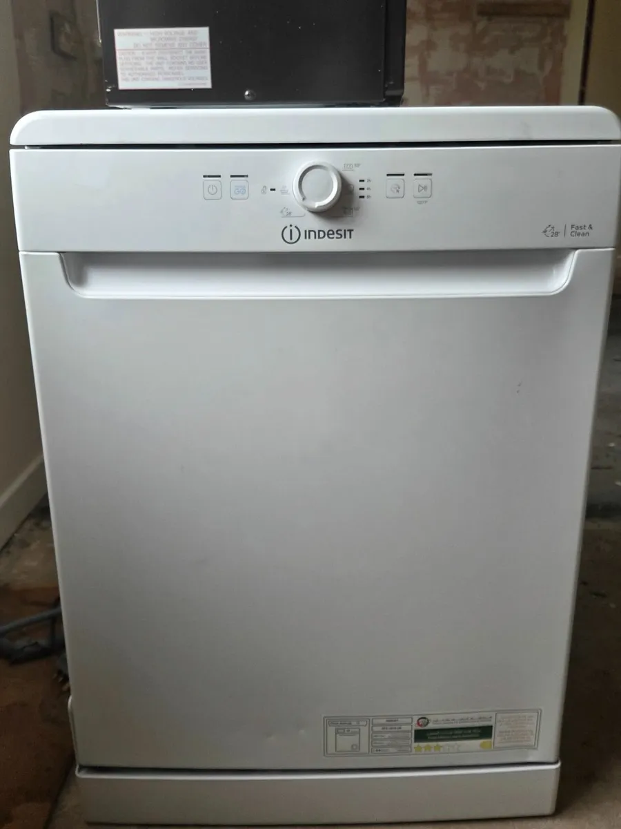 Dishwasher ,Oven - Image 2