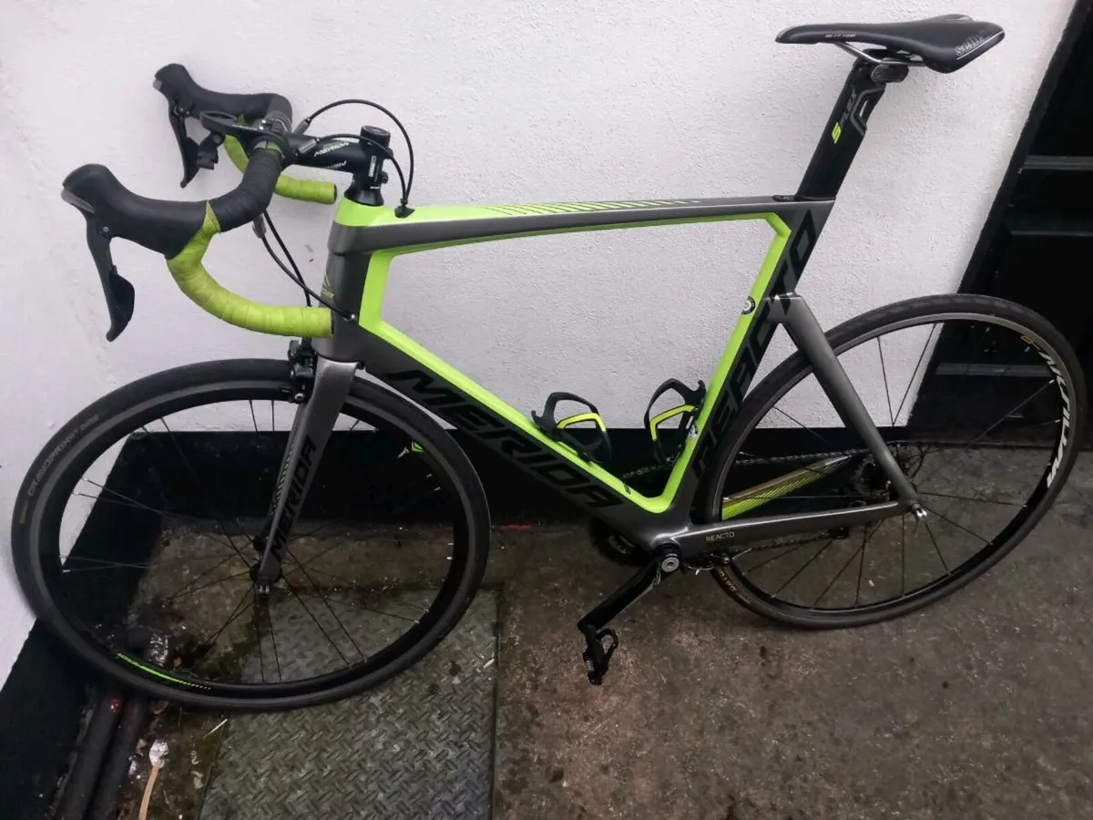 Merida Reacto 5000 carbon road bike size XL - Image 1