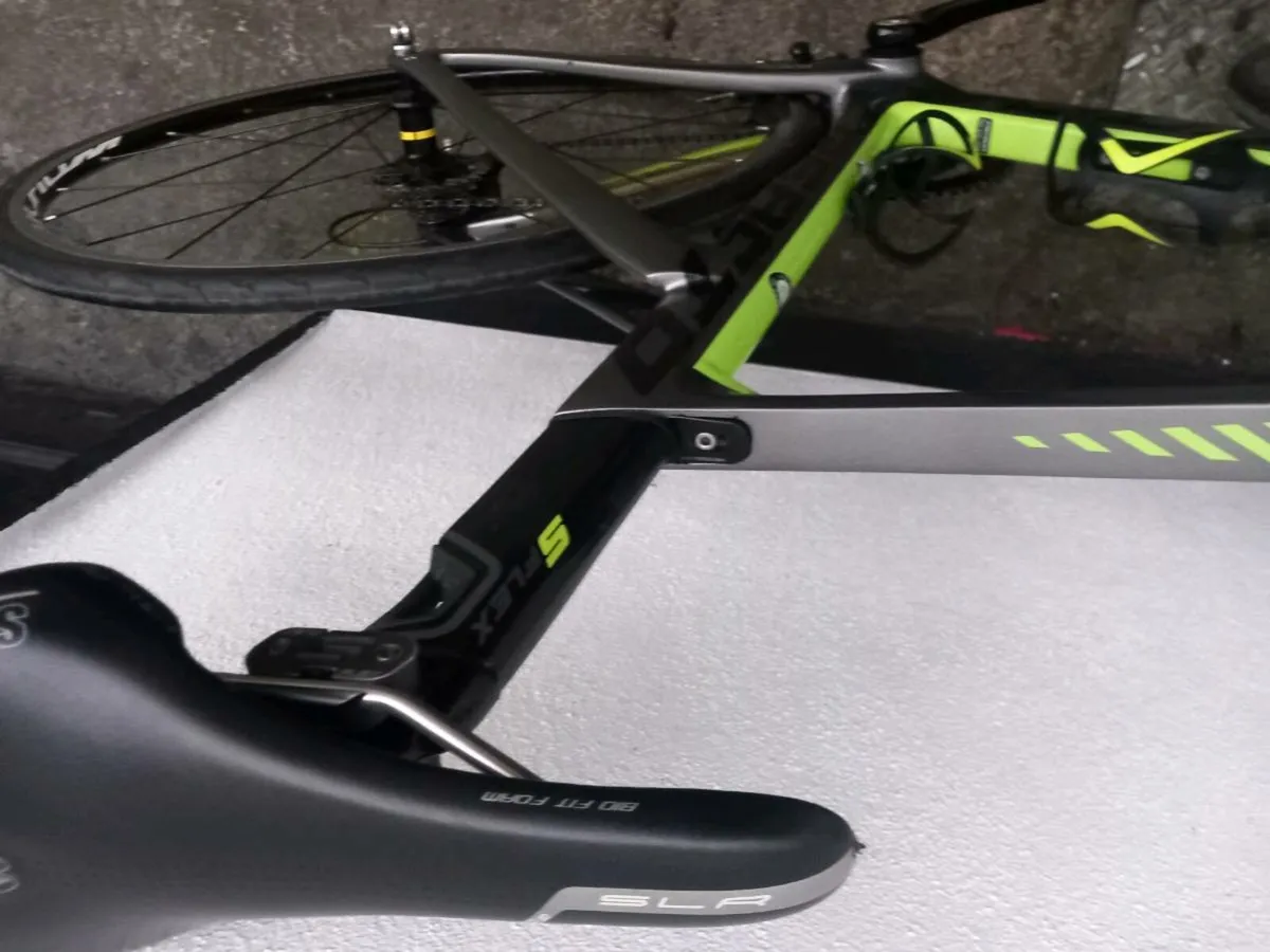 Merida Reacto 5000 carbon road bike size XL - Image 2