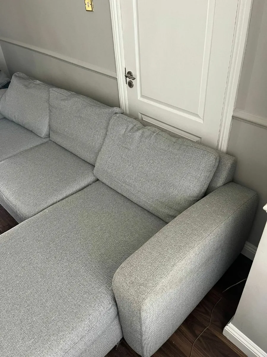 Sofa - Image 4