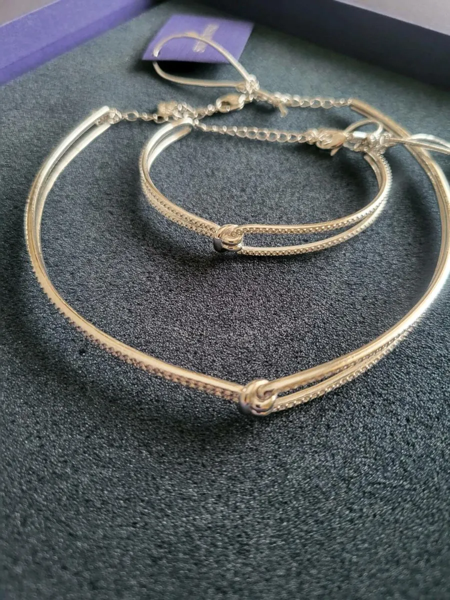 Swarovski Crystal Choker & Bangle set - Image 1