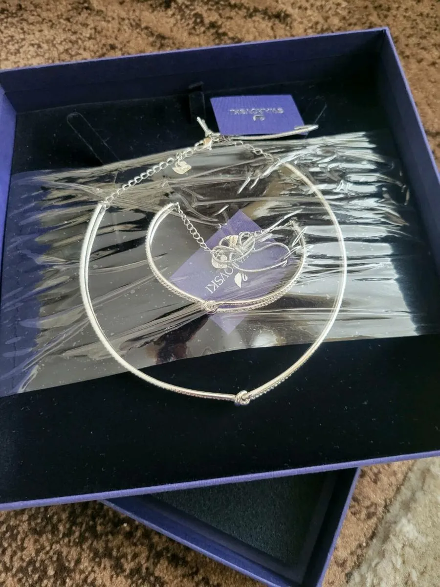 Swarovski Crystal Choker & Bangle set - Image 3
