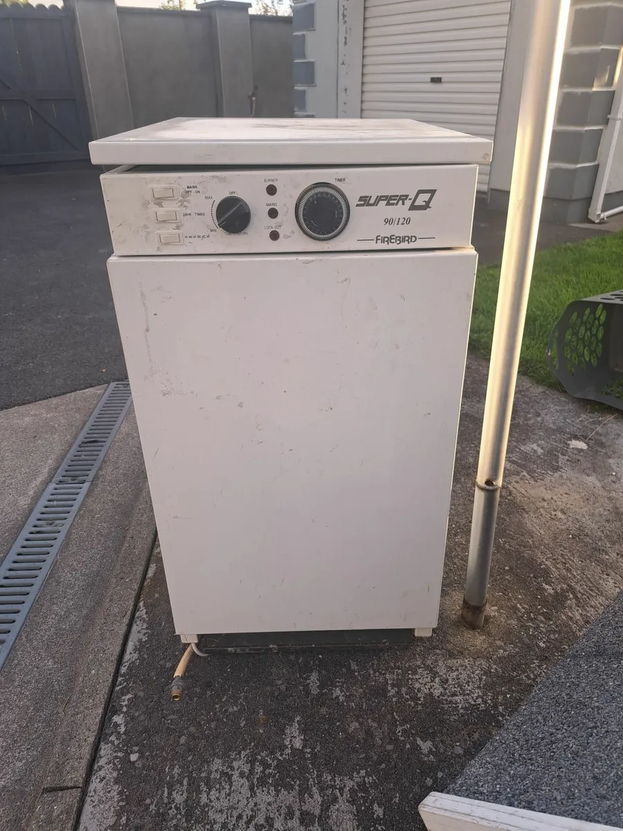 Indoor Oil boiler - Image 1