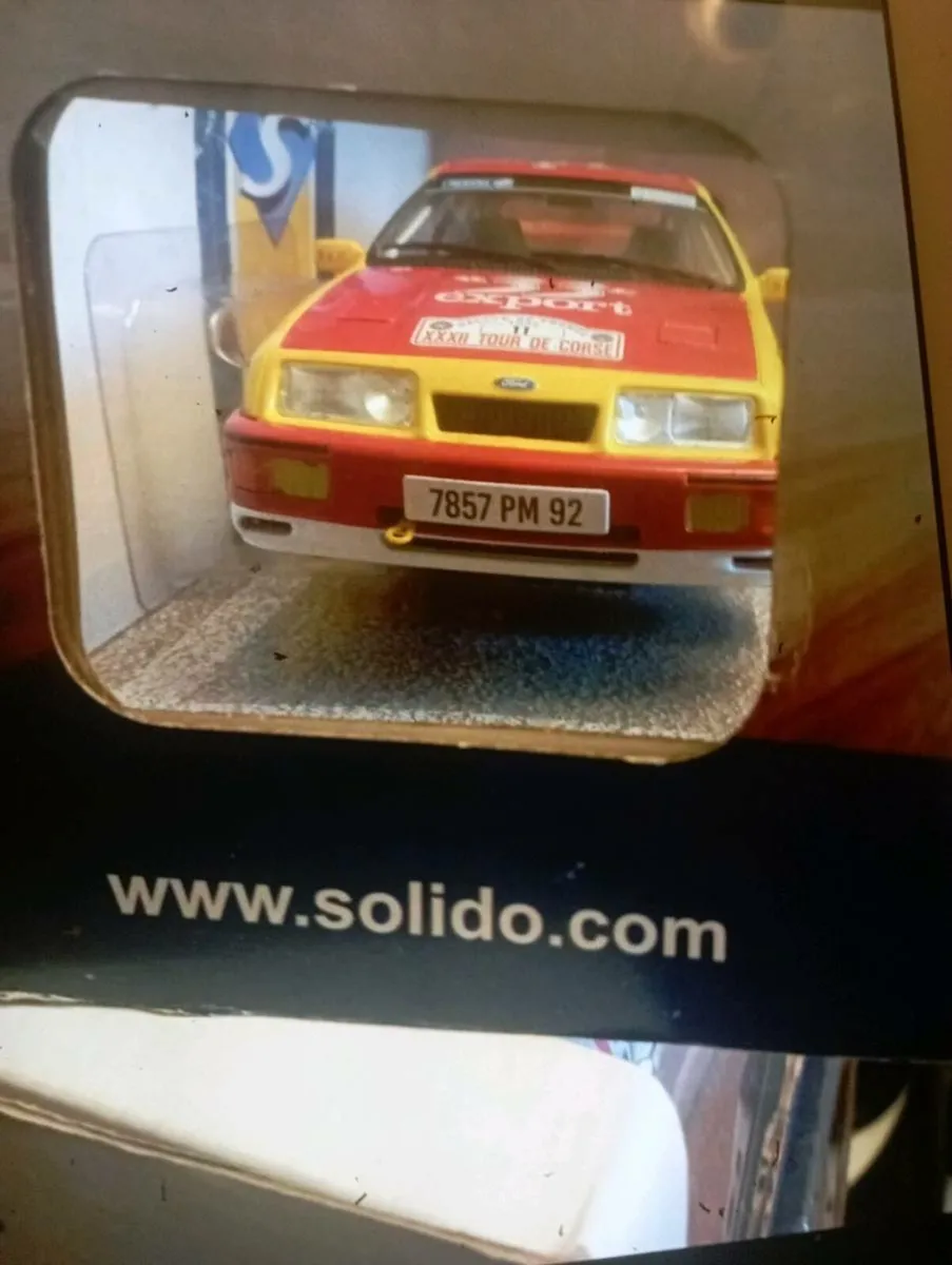 FORD ESCORT RS  COSWORSTH RALLY I-18 DIE-CAST . - Image 3