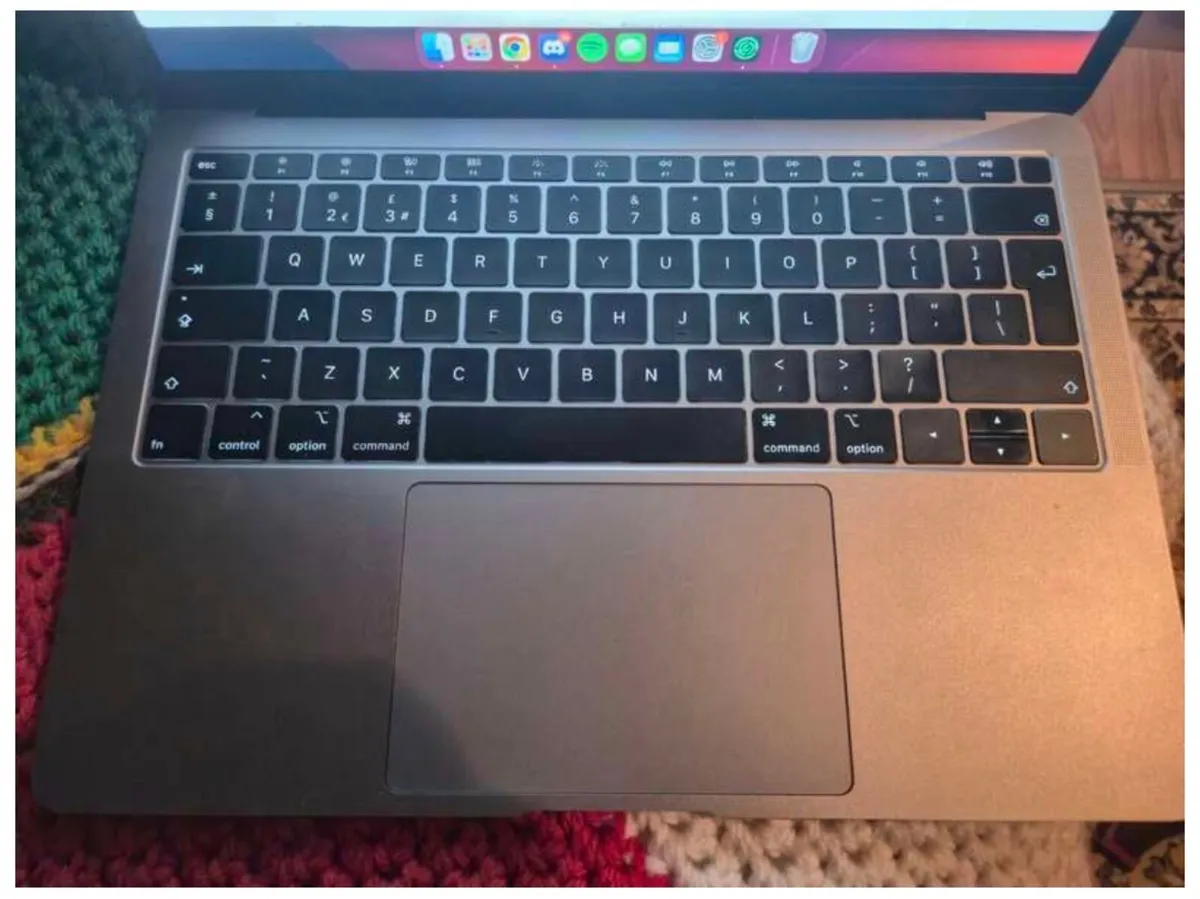 MacBook Air (Late 2018) | 13.3" | i5 | 8GB RAM - Image 4