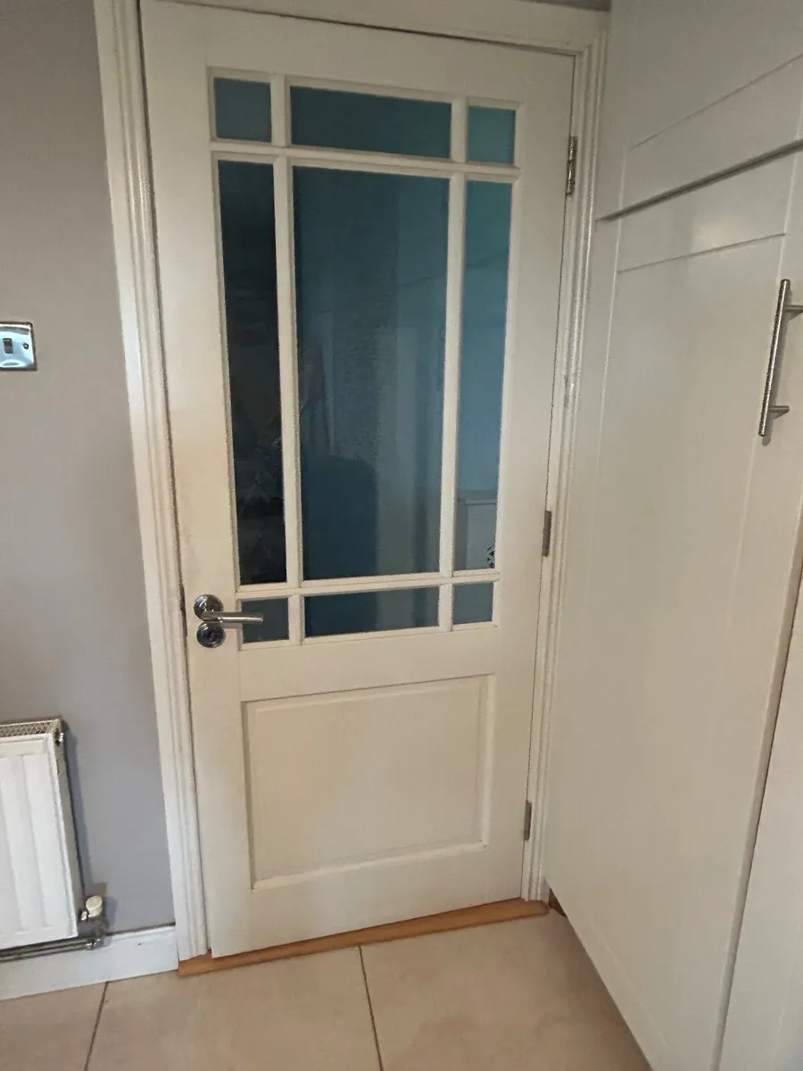 Internal doors - Image 1