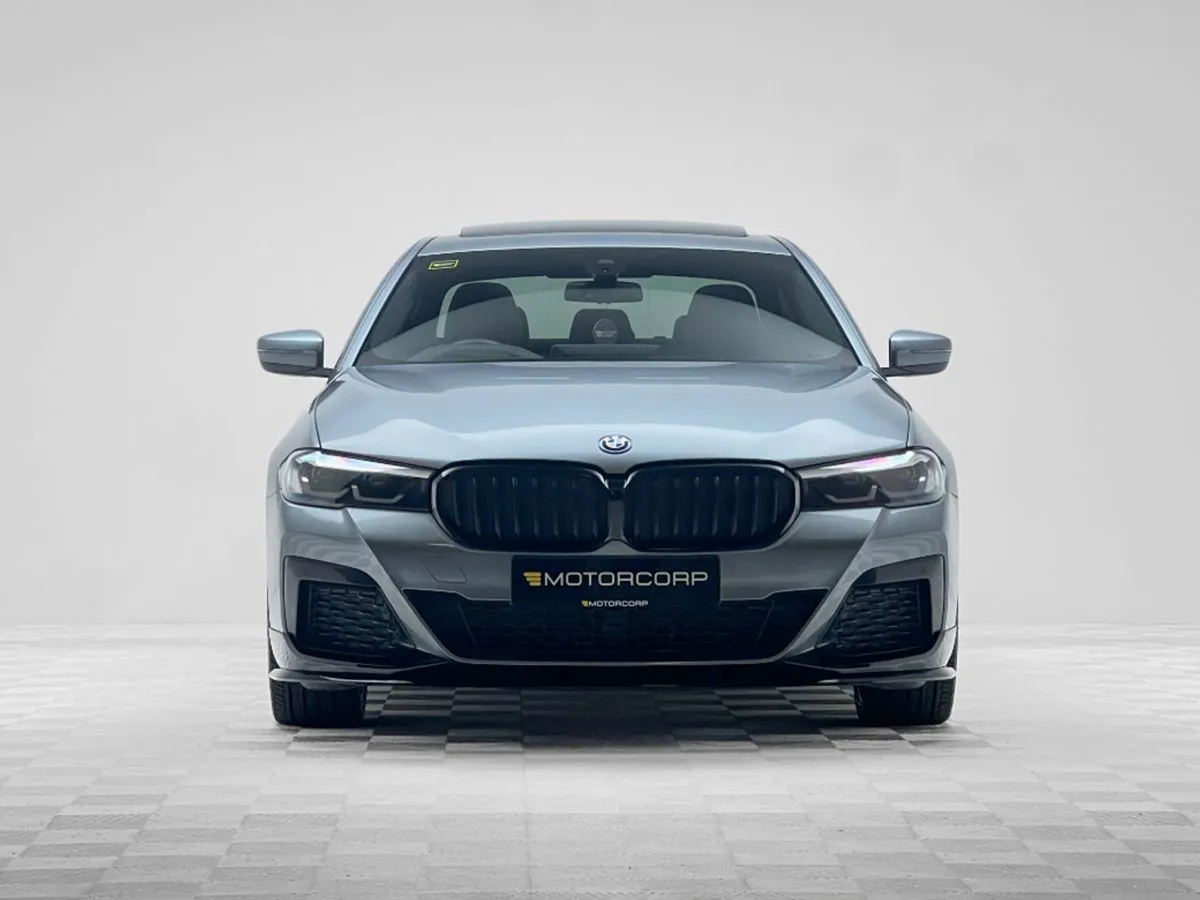 BMW 5 Series 545E M Sport Xdrive Sunroof - Image 2