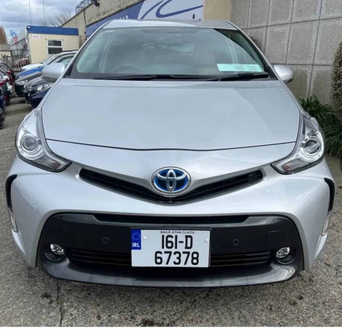 Toyota Prius 2016 , 47000 km!! - Image 1