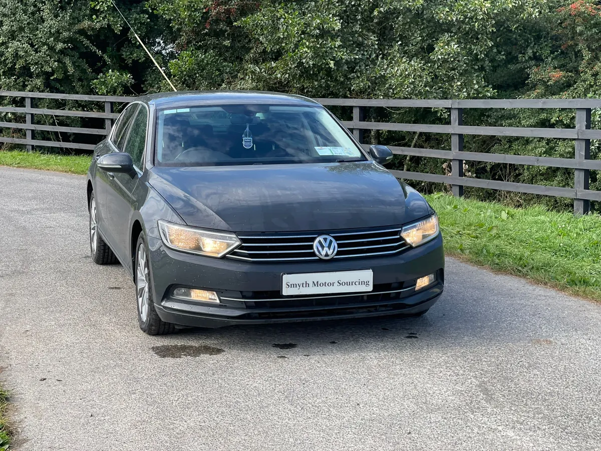 172 Vw Passat 2.0L Nardo Grey***** - Image 2