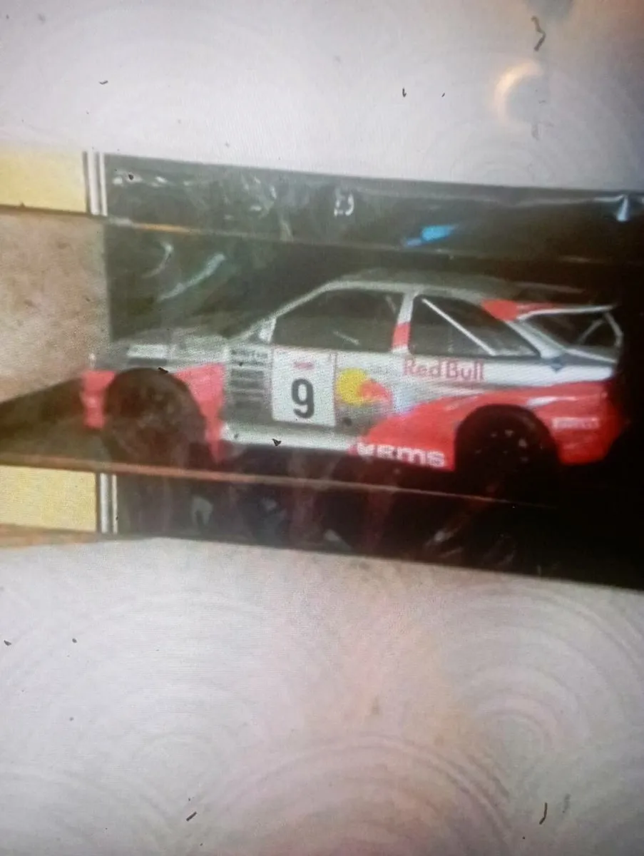 FORD ESCORT RS COSWORSTH #9 RALLY CAR - Image 1