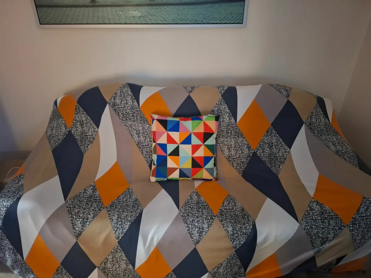 Sofa couch - Image 3
