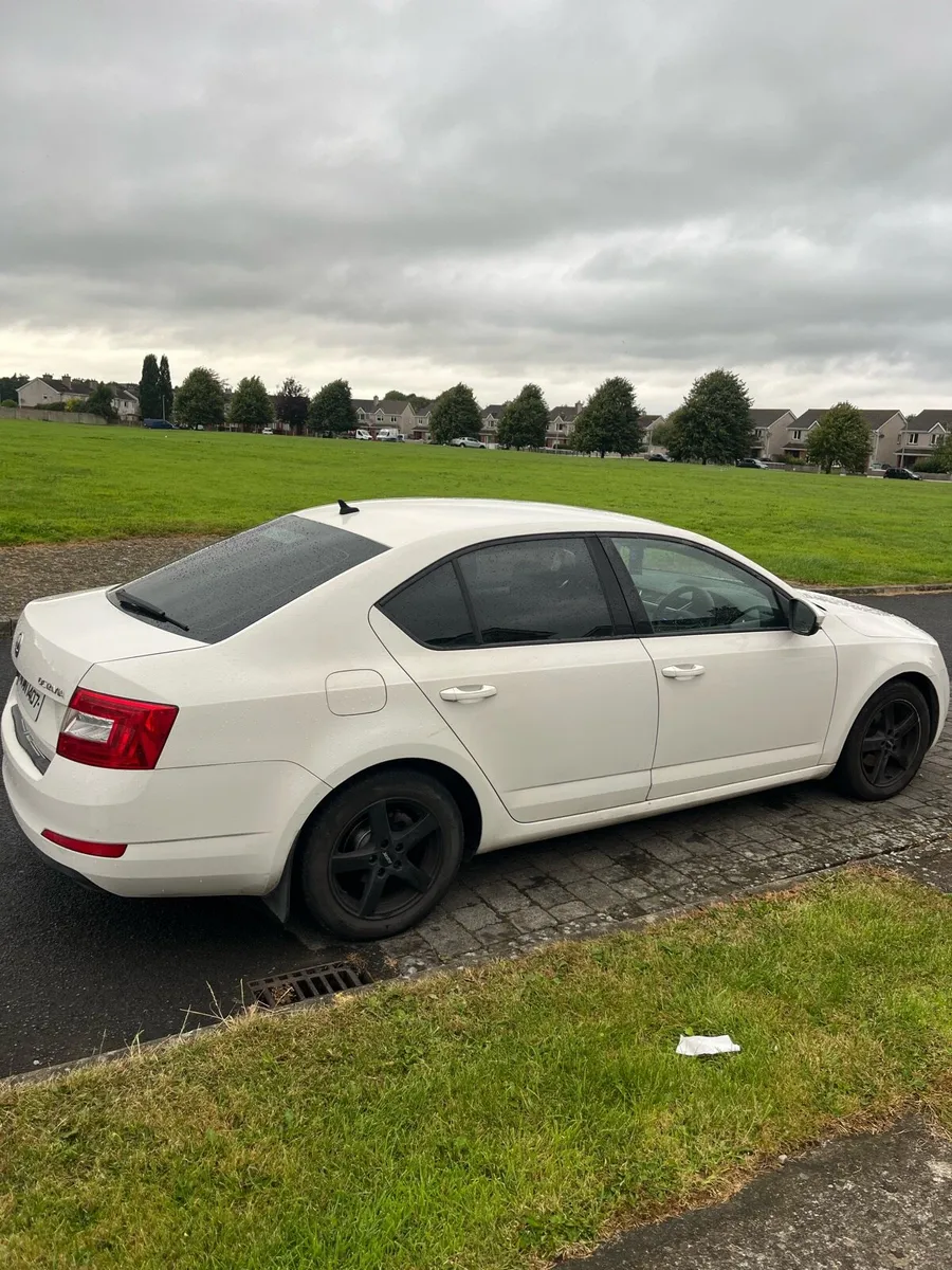 Skoda Octavia - Image 2