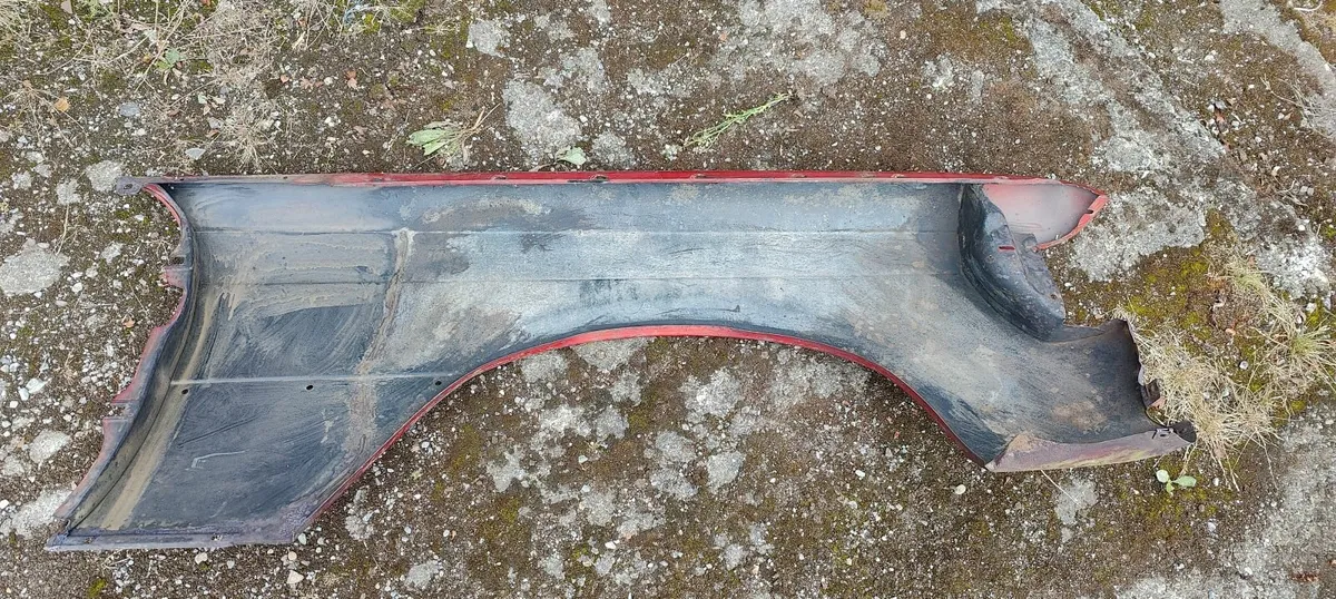 Mercedes W116 front wings - Image 4