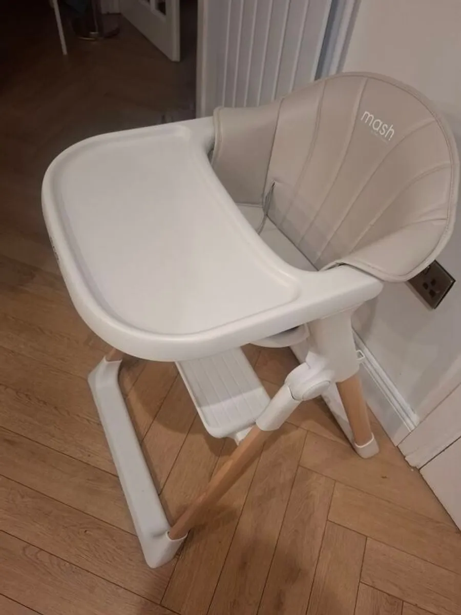 Mash High Chair Bundle - Image 1
