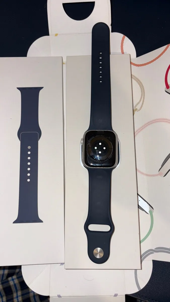 Apple Watch series 9 - Image 2