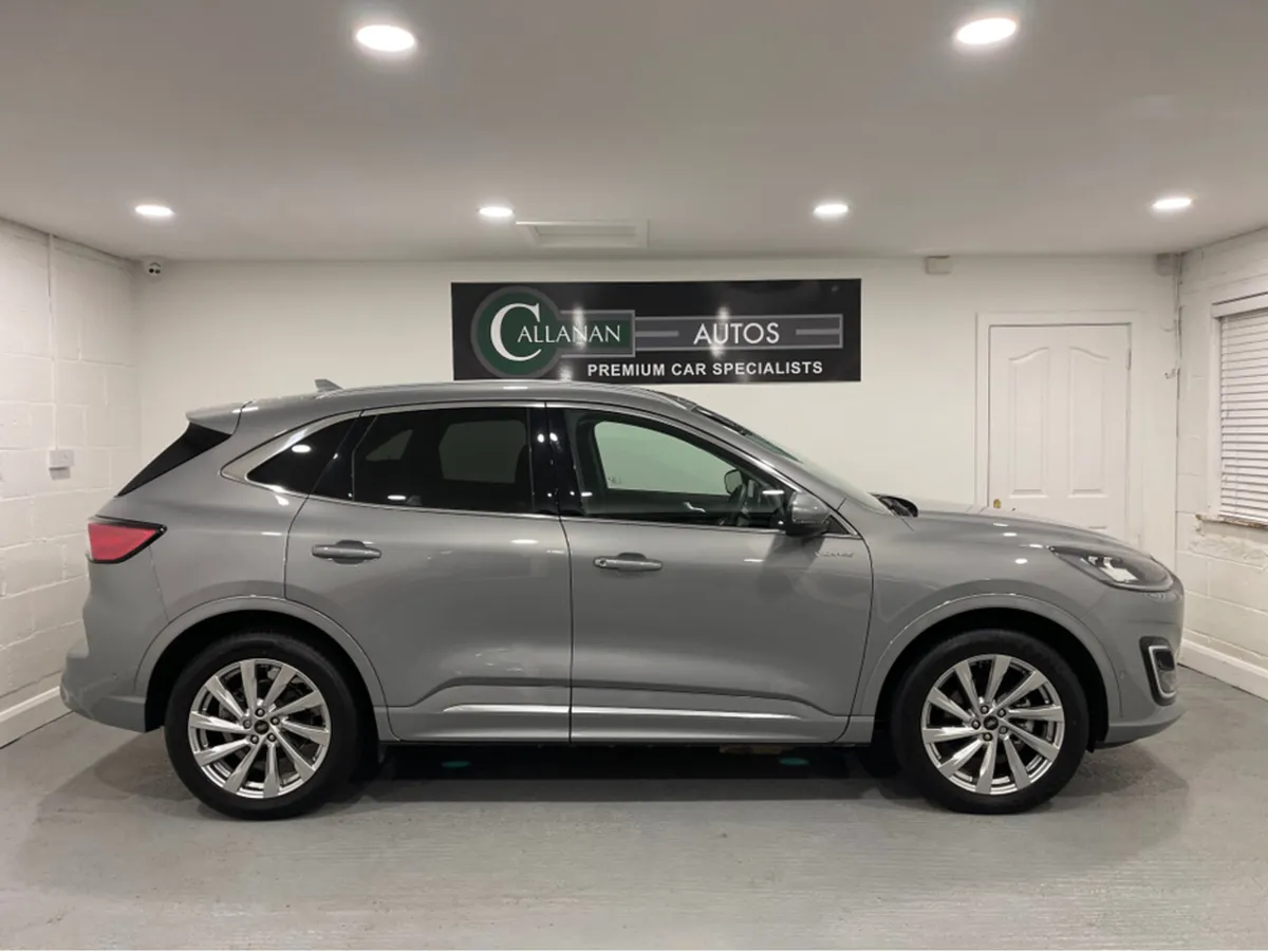 Ford Kuga 2.5 DURATEC  VIGNALE PHEV CVT  225 BHP** - Image 4