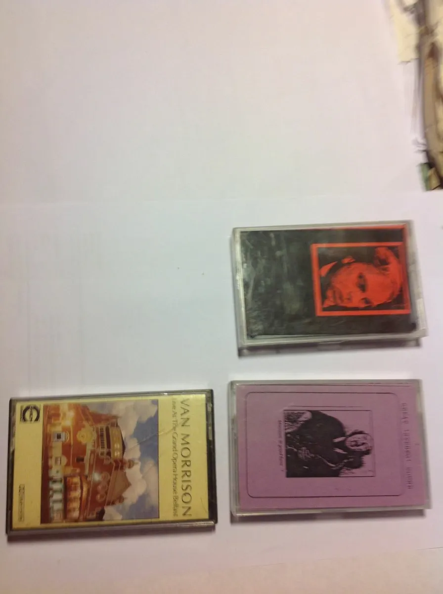 Music cassette tapes - Image 1