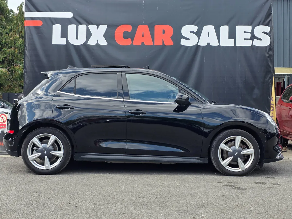 2023 Ora Funky Cat EV AUTOMATIC // 420KM RANGE - Image 2