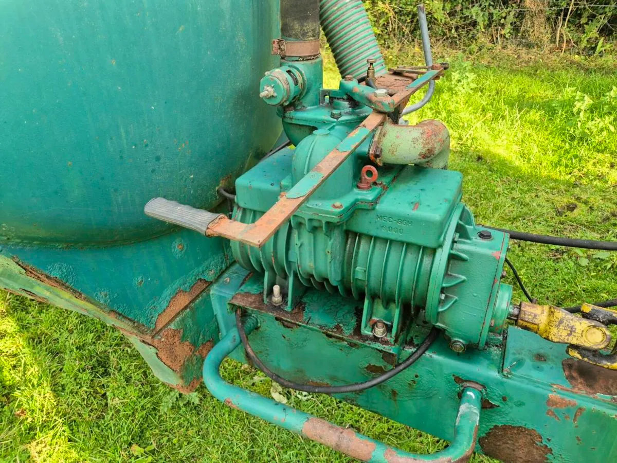 Major Slurry Tanker - Image 4