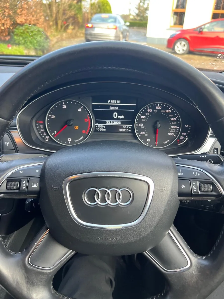 Audi A6 2012 - Image 2