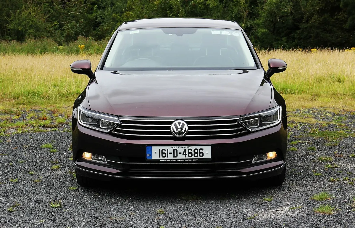 VW Passat HIGHLINE BMT/F.S.H./NEW NCT 09.27 - Image 1