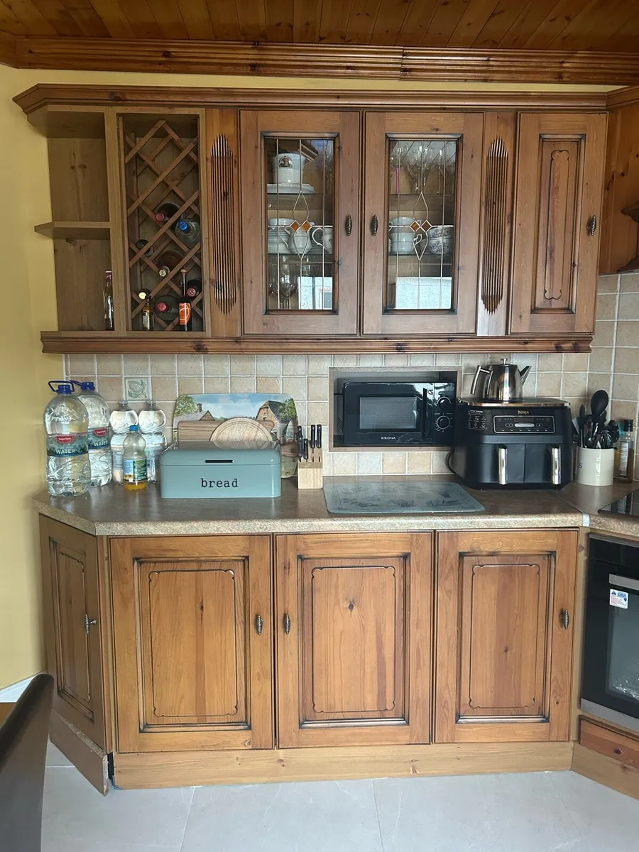 Kitchen - Image 3
