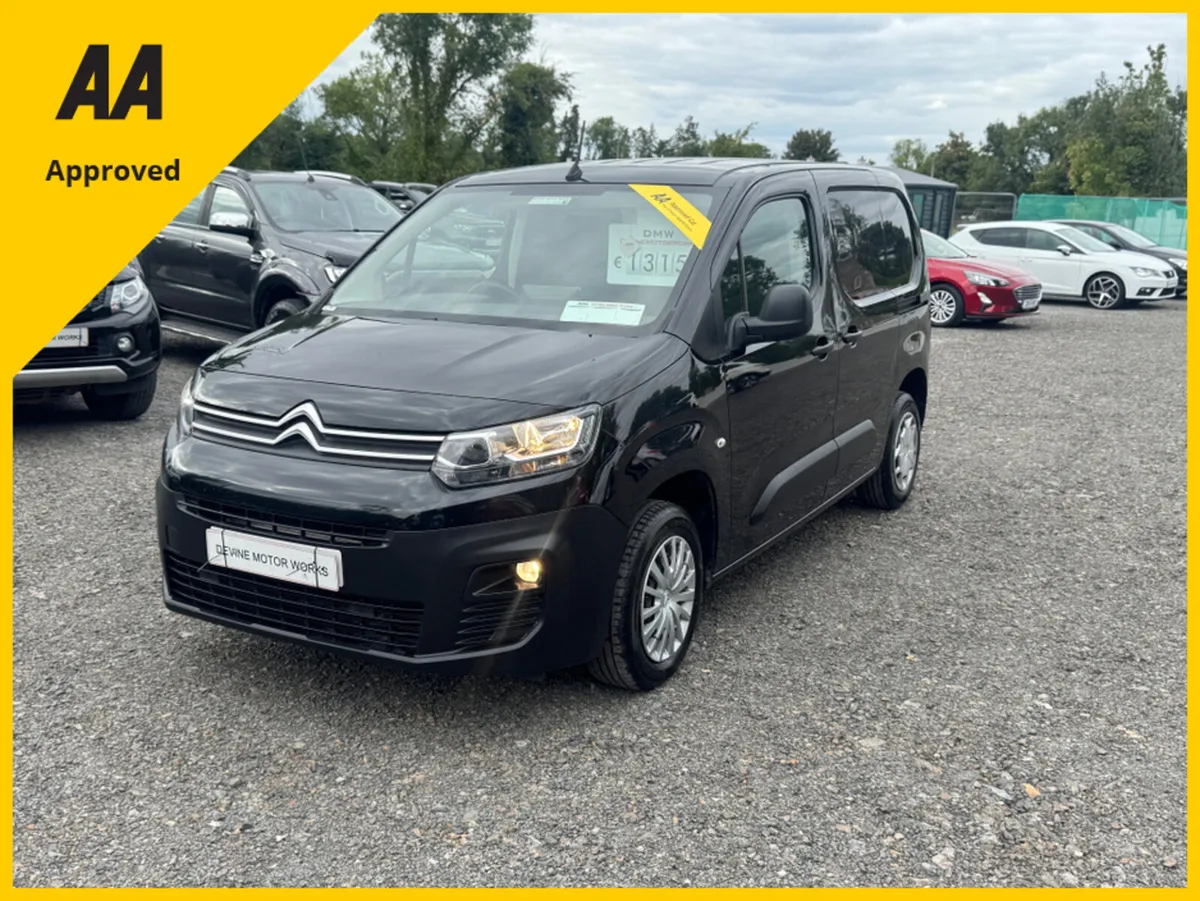 Citroen Berlingo Black 3 *seater* - Image 1