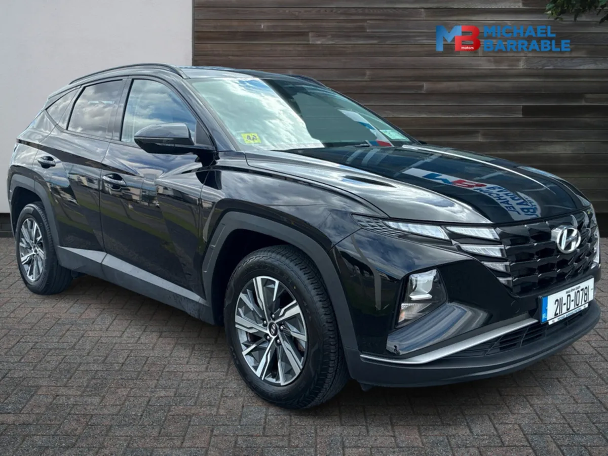 Hyundai Tucson IX35 EXECUTIVE 2TONE HEV AUTO 5DR - Image 1