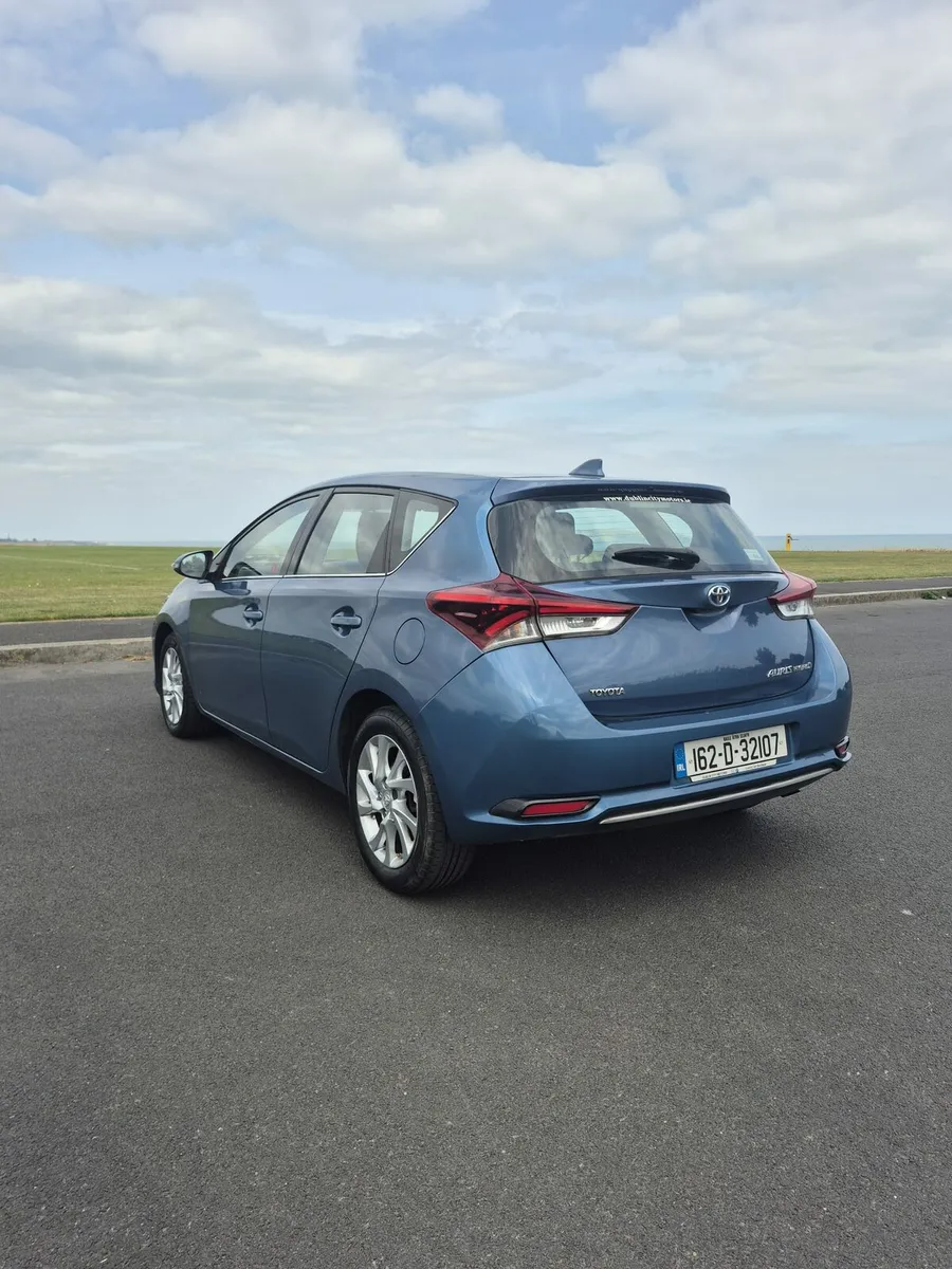 Toyota auris - Image 3
