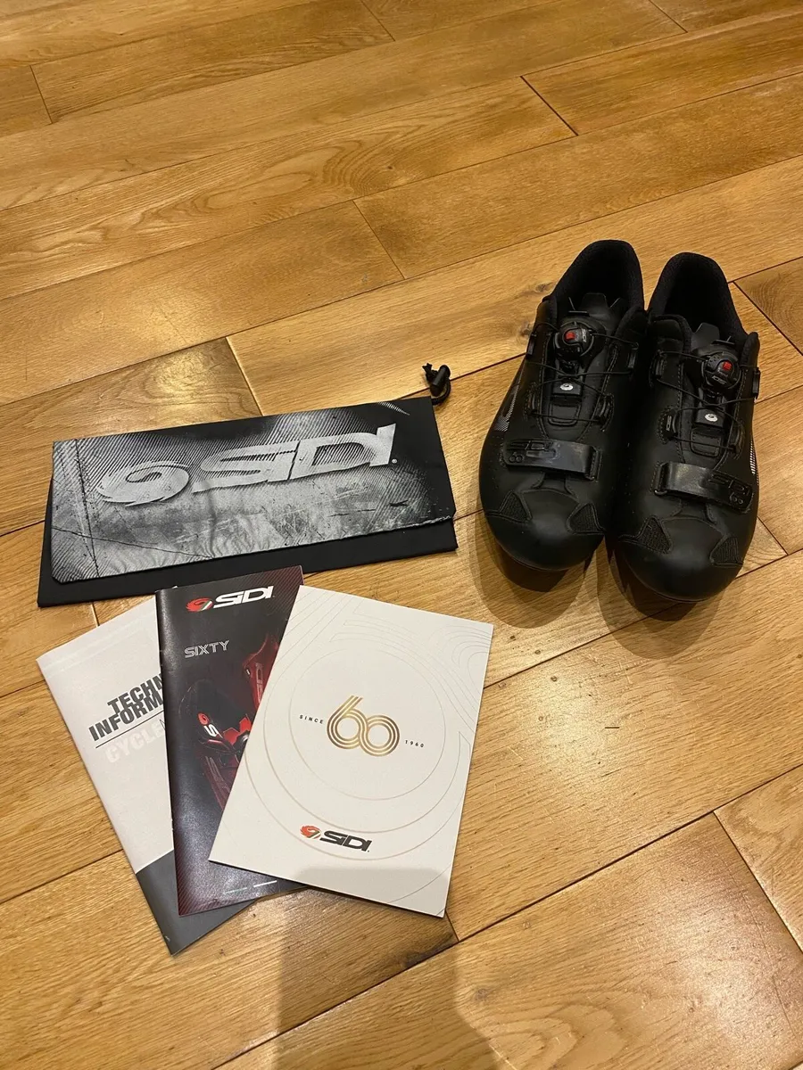 Sidi Sixty Cycling Shoes - Carbon Sole - Size 43 - Image 2