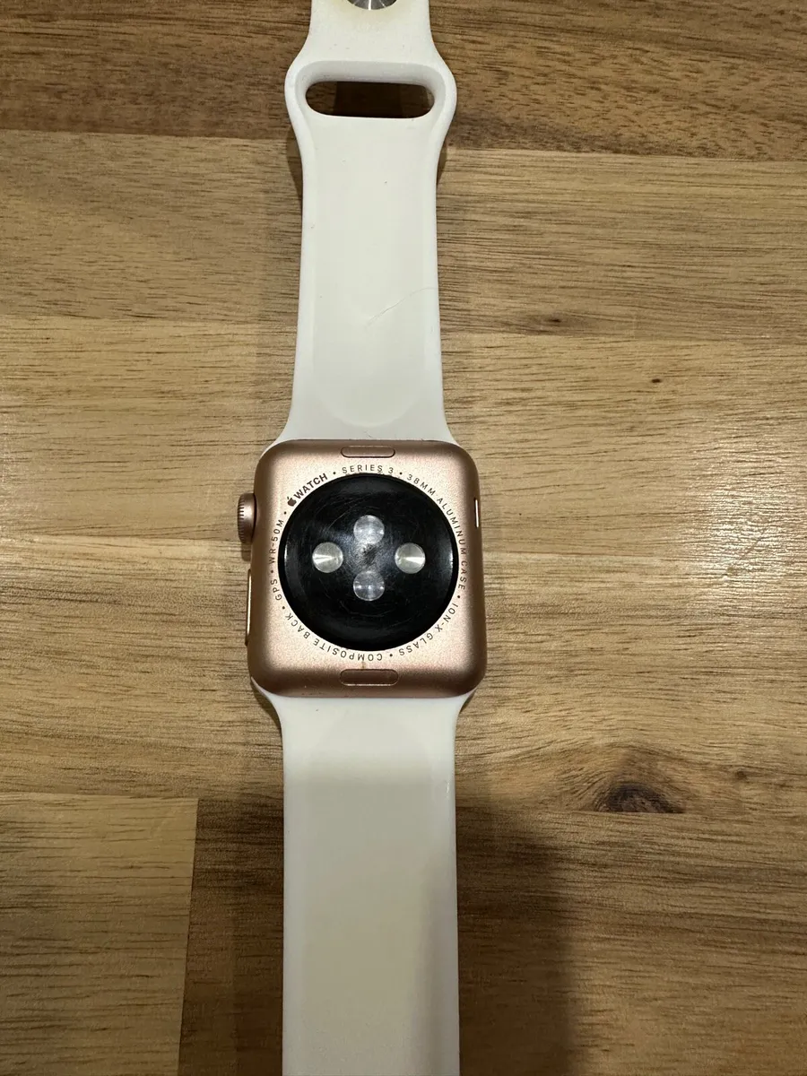 Apple Watch 3 38mm - Image 3