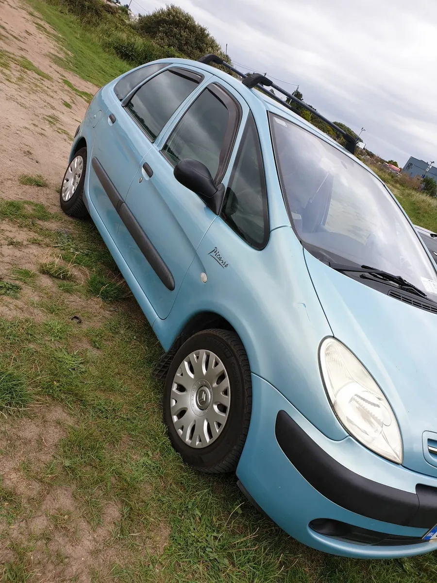 Citroen C4 Picasso 2004 - Image 1