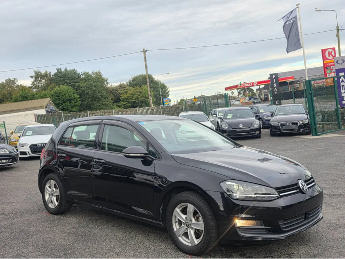 Volkswagen Golf 1.2 TSI AUTOMATIC REV CAMERA ALLOY - Image 2