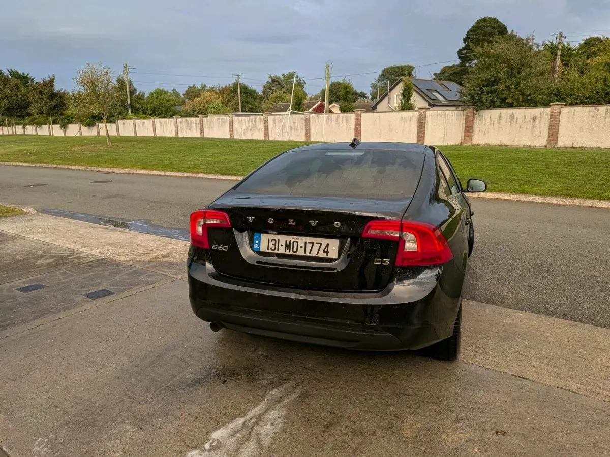 2013 Volvo S60 - Image 3