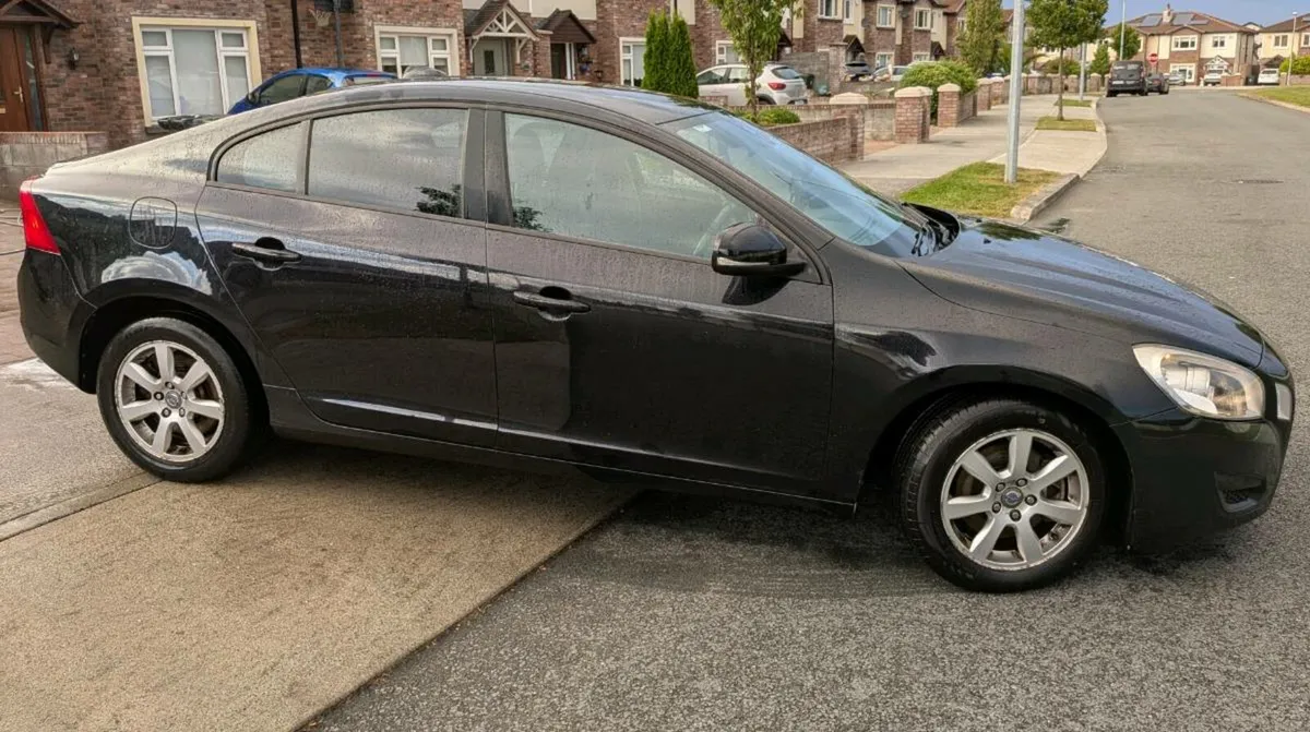 2013 Volvo S60 - Image 4