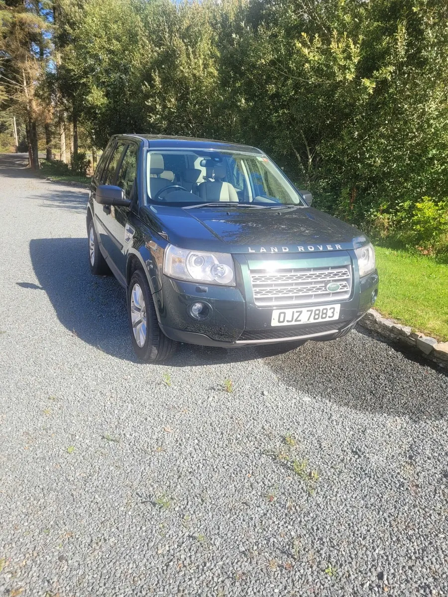 Land Rover Freelander 2009 - Image 1