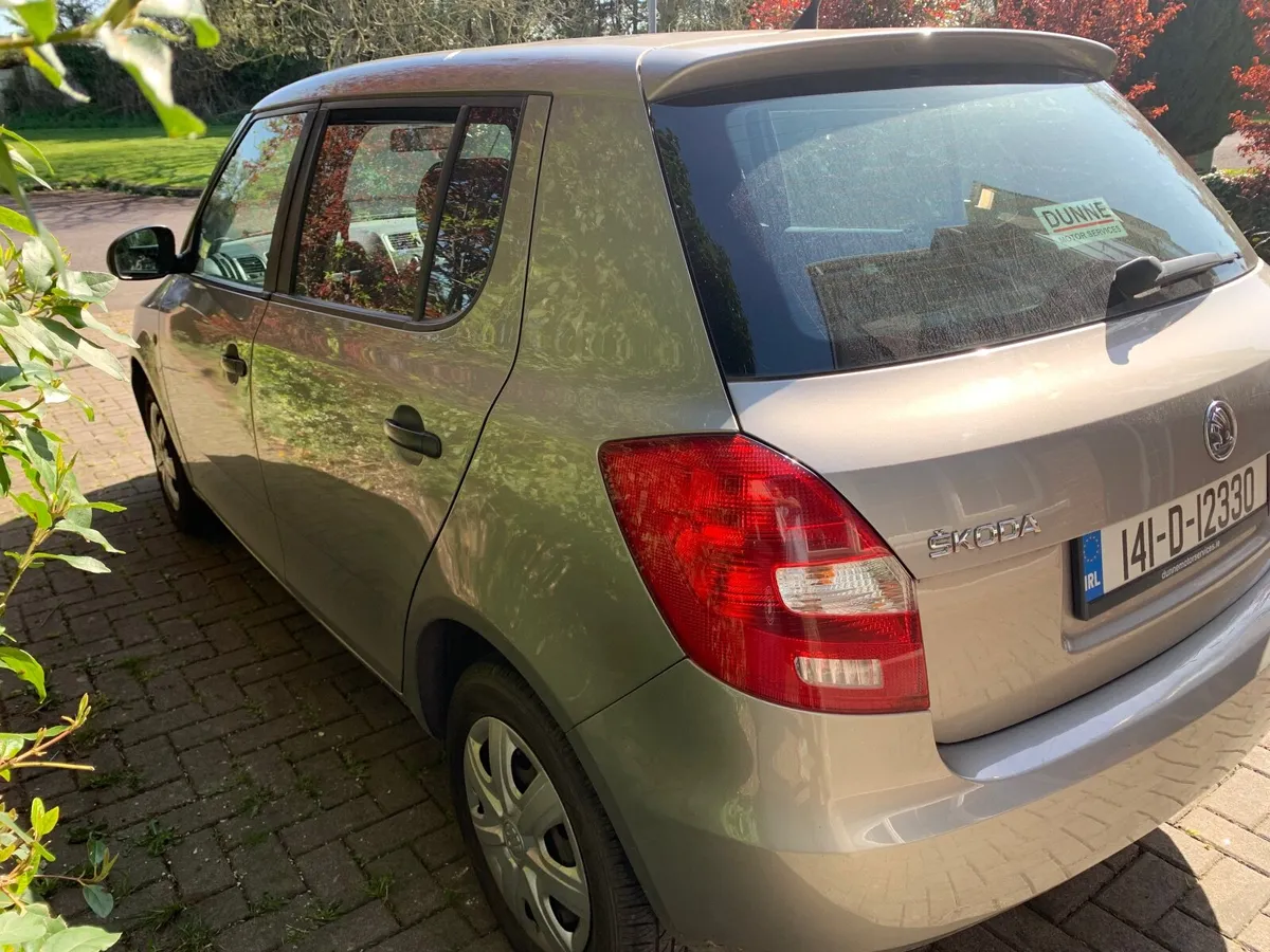 Skoda Fabia 2014 - Image 2