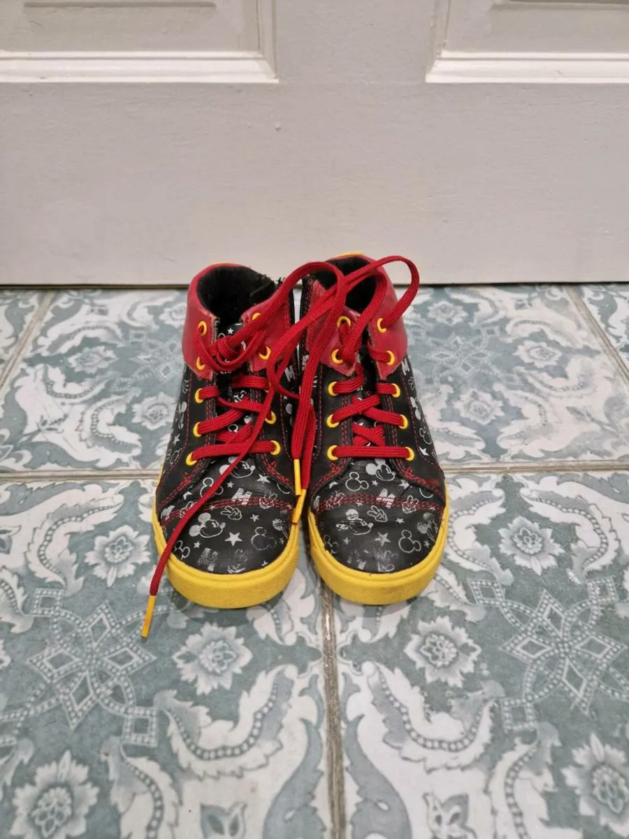 Shoes - Image 2