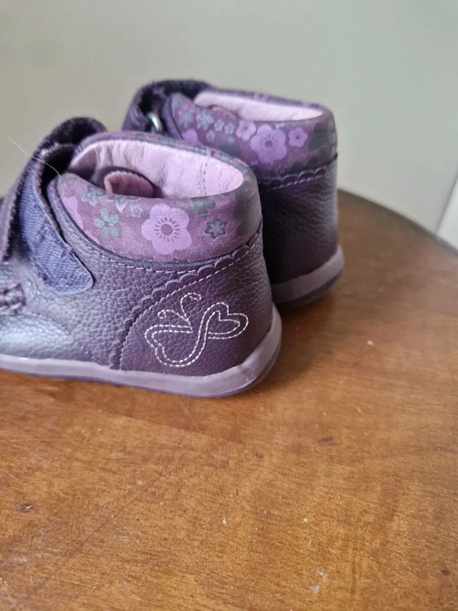 Shoes - Image 3